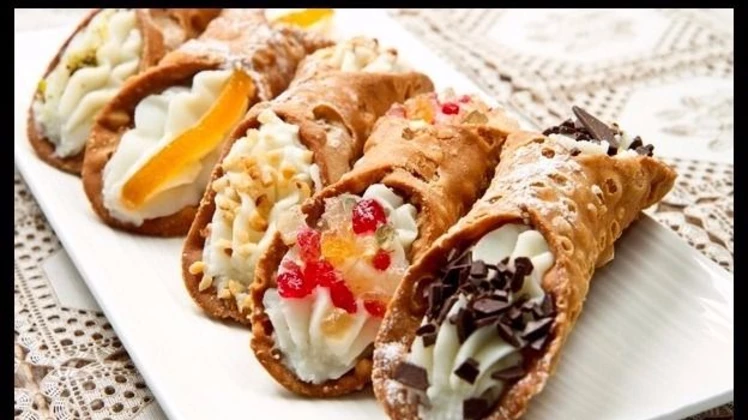 Cannoli, un gustoso dulce italiano | 0223