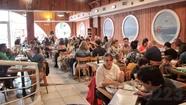 Los restaurantes del Centro Comercial Puerto trabajaron a pleno durante Semana Santa. Foto ilustrativa: 0223.