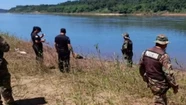 Una mamá tiró a sus hijos de 3 y 7 años al río Paraná y se quiso suicidar: los nenes no aparecen