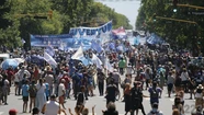 Mar del Plata: la histórica movilización contra el gobierno de Milei en imágenes