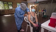 Comenzó en Santa Clara del Mar la vacunación a docentes y mayores de 70 años