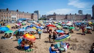 Hoteleros reconocen una Mar del Plata "colmada" en el finde XXL de Carnaval