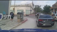 Video: escapaba de la Policía en una moto robada, chocó y murió