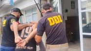 Video: atrapan a acusados de robar dos negocios a mano armada