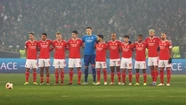 Benfica, con Di María y Otamendi, avanzó en la Europa League
