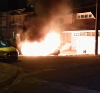El misterioso incendio de un auto en Cabo Corrientes