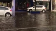 Video: la abrupta tormenta "inundó" Juan B. Justo y causó otros problemas en Mar del Plata