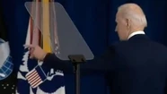 Modo De la Rúa: Biden se perdió en el escenario después de dar un discurso