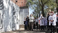 El monumento a las víctimas de la última dictadura del Materno Infantil fue restaurado. Foto: 0223.