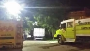 Encontraron a un hombre sin vida aplastado entre un camión y el acoplado