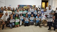 Trabajadores del CDR se movilizaron al Concejo para visibilizar la problemática por el cierre del espacio. Foto: Prensa UxP.