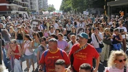 Con críticas al Gobierno, una multitud marchó en Mar del Plata en memoria de los 30 mil desaparecidos. Foto: 0223.