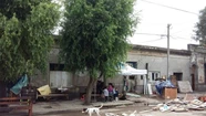 Conventillo de barrio Don Bosco: “No hay otra que reconstruir lo que podamos”