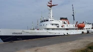 El buque "Ushuaia" podrá desembarcar en Mar del Plata si cumple un estricto control sanitario