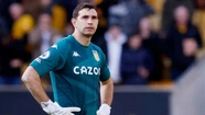 "Dibu" Martínez volvió de su descanso y sufrió la tercera derrota consecutiva de Aston Villa