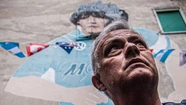 Mourinho rindió tributo a Diego Maradona en Nápoles