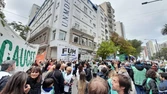 Masiva marcha en defensa de la universidad pública: "Convocamos a la sociedad a que nos acompañe" 