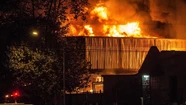 Explosiones, llamas y pánico: videos y fotos del incendio