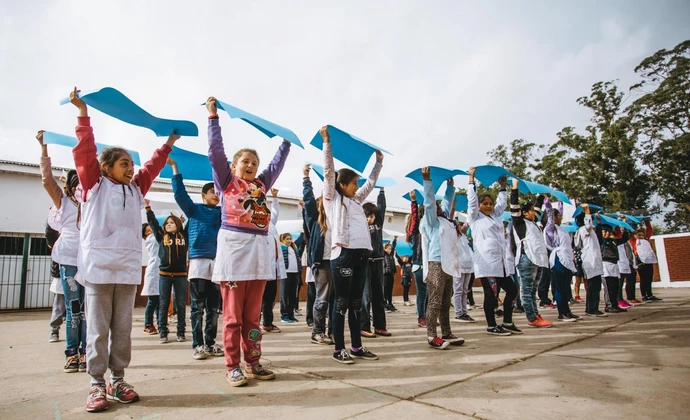Por qué se conmemora el Día del Himno Nacional Argentino