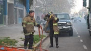 Vídeo: tensión en la zona de Plaza Mitre por un incendio dentro de un local abandonado