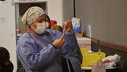 Anticipan que está por finalizar la vacunación contra el coronavirus en geriátricos 