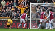 Nueva derrota del Aston Villa de "Dibu" y Buendía, que complica su clasificación europea