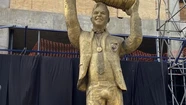 "El 'detalle' estaba pactado": la explicación de la escultora de la estatua de Gallardo