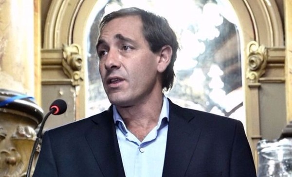 El intendente de La Plata eximirá del pago de tasas a portales