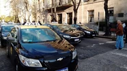 Sector de taxistas en alerta: denuncian demora de más de 30 días para tratar un aumento de tarifa