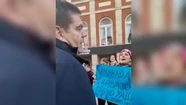 Organizaciones protestaron en el Auditorium y reclamaron una reunión a Montenegro y Kicillof