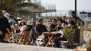 Los locales gastronómicos lucieron buena ocupación el fin de semana largo en Mar del Plata. Foto: 0223.