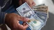 El “efecto Massa” sigue bajando el dólar: el blue abrió este lunes a $292 