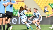 Marina Delgado fue titular en la goleada argentina sobre Uruguay