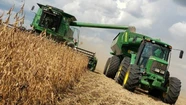 El BCRA creó el "dólar agro" para que los productores de soja vendan la cosecha.