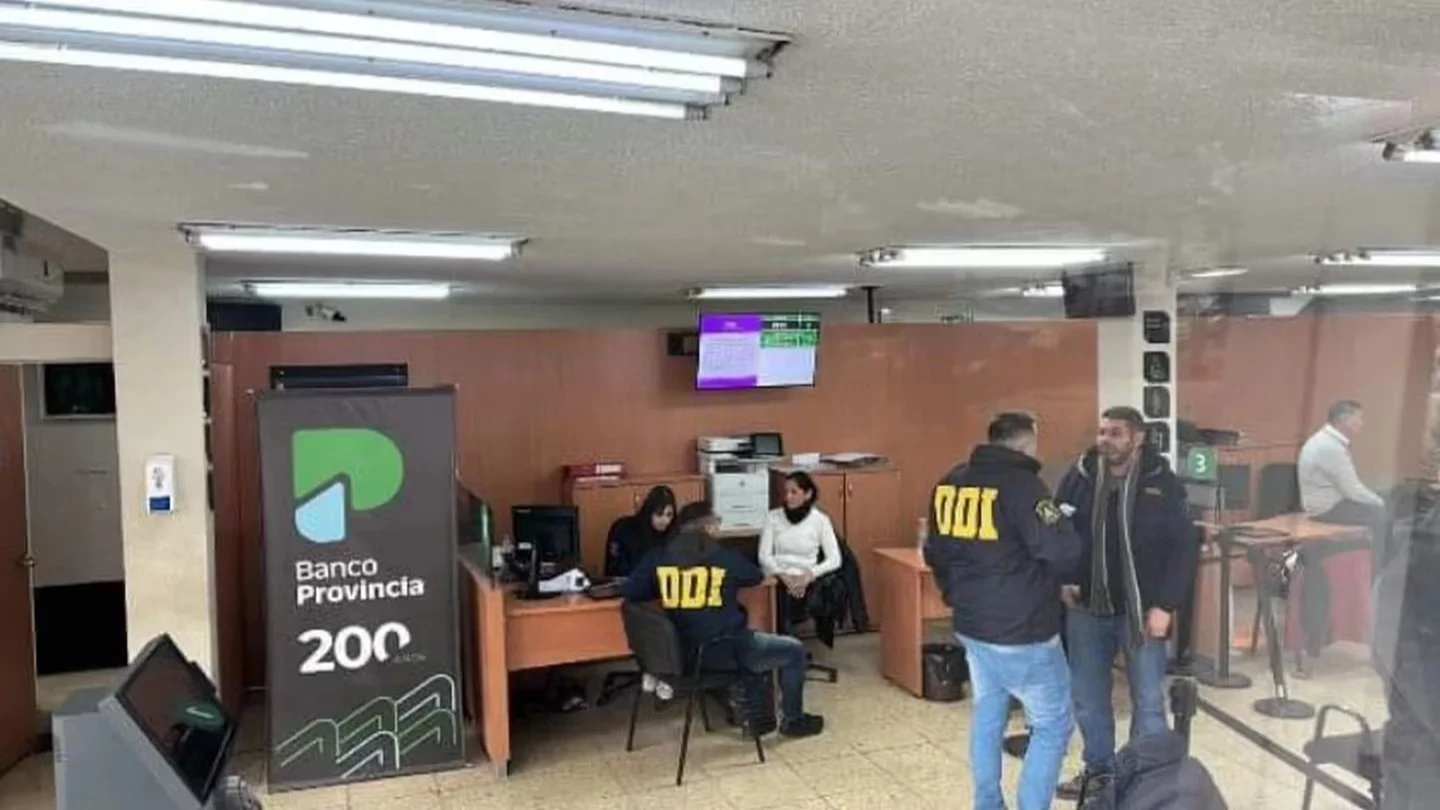 Impactante golpe comando a una sucursal del Banco Provincia | 0223