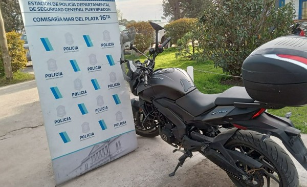 Video Robaron Una Moto Estacionada En La Calle En Veinte Segundos 0223 8814