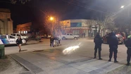 Salió alterado de la discoteca y se peleó con la policía