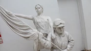 Con una escultura homenajean en Lobería a los excombatientes de Malvinas
