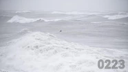La semana empieza con fuertes vientos y un ciclón en el mar