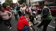 México: fuerte terremoto de 7.4 grados deja al menos un muerto y hay alerta de tsunami