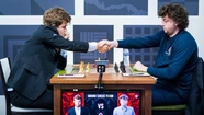 "Chips anales": Magnus Carlsenn acusó a Hans Niemann de hacer trampa en un torneo de ajedrez