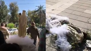 Video: una escultura de la Virgen quedó totalmente destruida luego de caerse en medio de una procesión