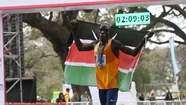 El keniata Cornelius Kiplagat ganó el Maratón de Buenos Aires.