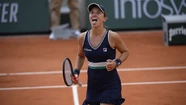 Histórico triunfo de Nadia Podoroska, a cuartos en Roland Garros
