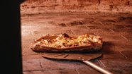 El homenaje de un bar de Mar del Plata a Diego Maradona: pizza 10 quesos