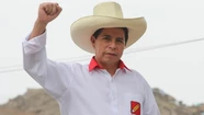 Crisis en Perú: Castillo echó a todo el gabinete y se aleja de su ala izquierda