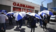 Se agrave el conflicto en Garbarino: no pagan los salarios y hay temor por despidos