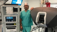 "DaVinci", el exclusivo robot quirúrgico que opera un cirujano marplatense