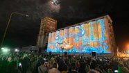 El festival Marea hizo su debut con un imponente espectáculo de mapping sobre los silos.
