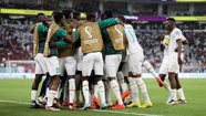 Senegal derrotó a Qatar y sigue en carrera
